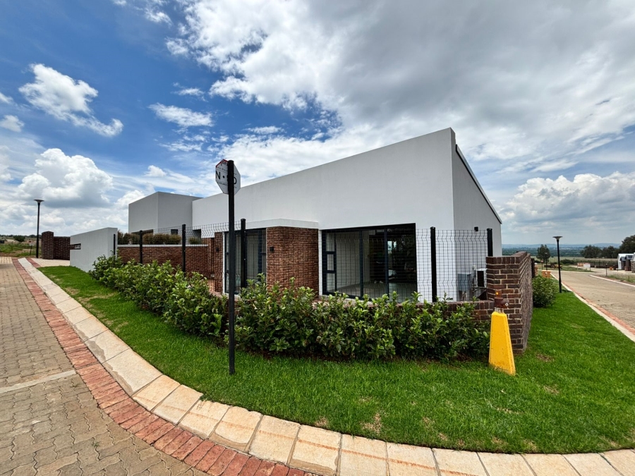 3 Bedroom Property for Sale in Helderzicht Eco Estate North West